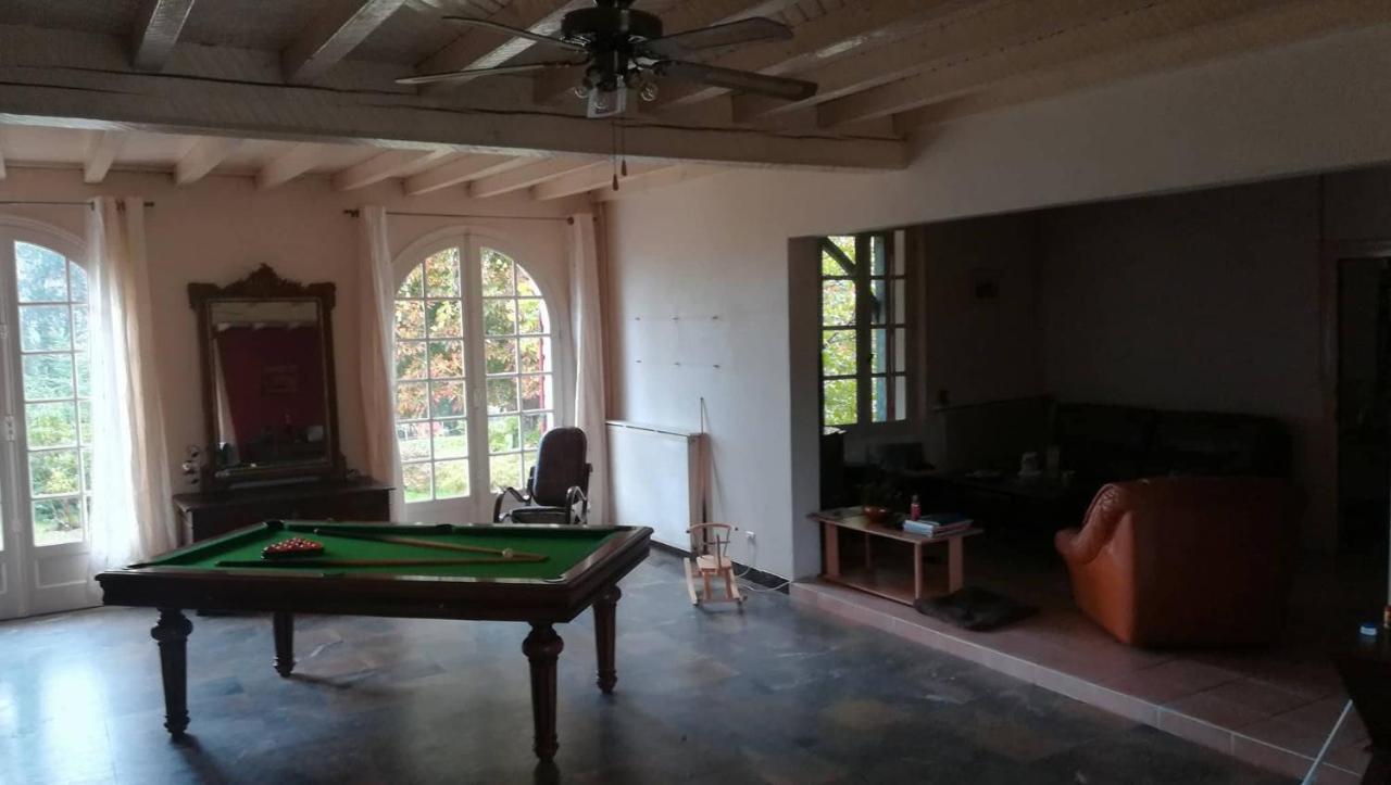 B&B Les Quatre Vents Montpon-Menesterol Εξωτερικό φωτογραφία