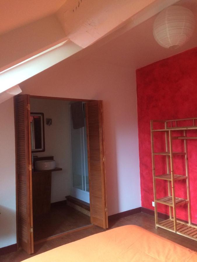 B&B Les Quatre Vents Montpon-Menesterol Εξωτερικό φωτογραφία